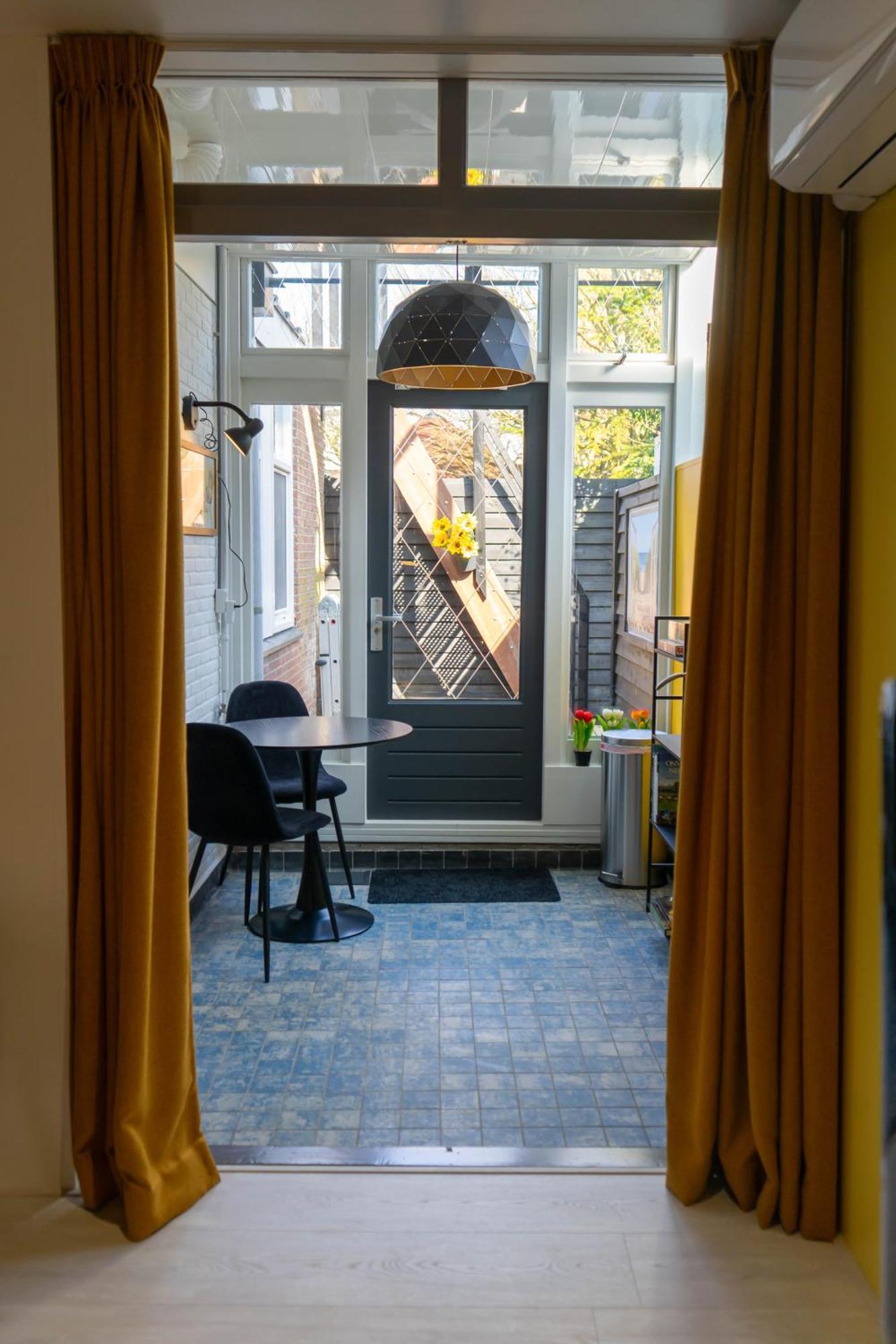 Sunflower Bed & Breakfast Leiden